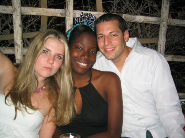MIA43_NYE_Girls