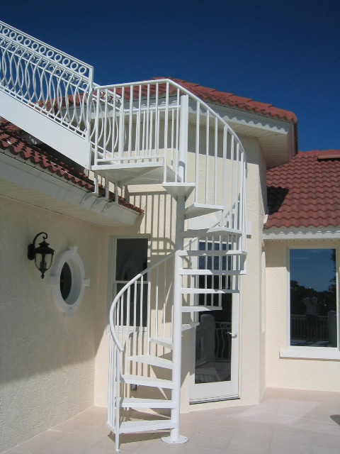 TG18_Stairs